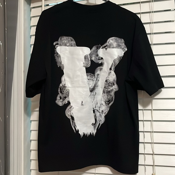 Vlone - Picture 2 of 3